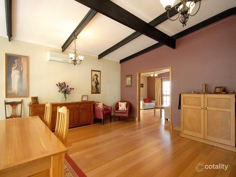 17 Folkestone Tce, Victor Harbor, SA 5211