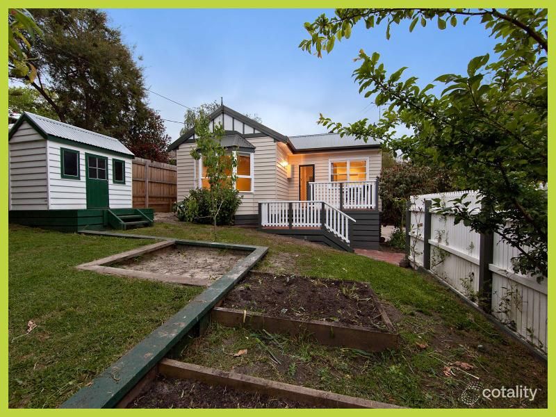 2 Picnic St, Frankston South, VIC 3199