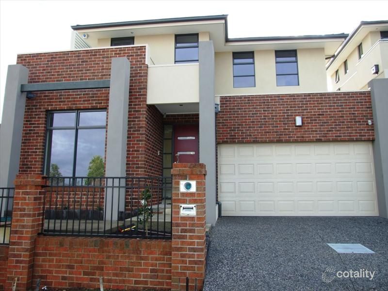 1a Davis St, Doncaster, VIC 3108