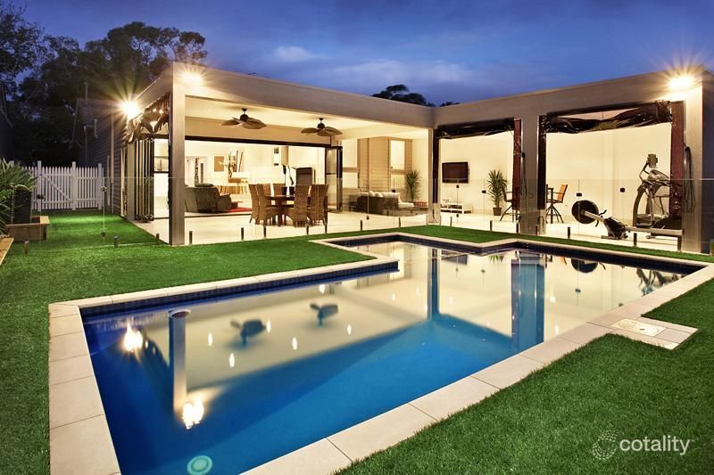 5 Avondale St, Hampton, VIC 3188