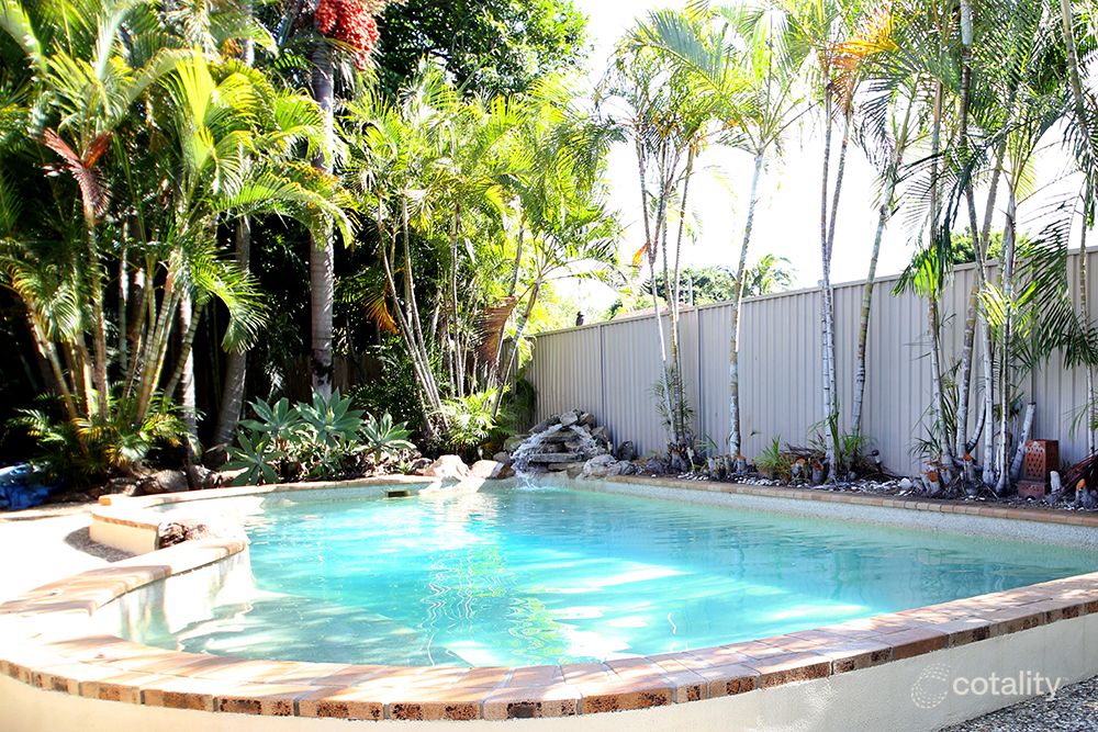 11 Toulby St, Manly West, QLD 4179
