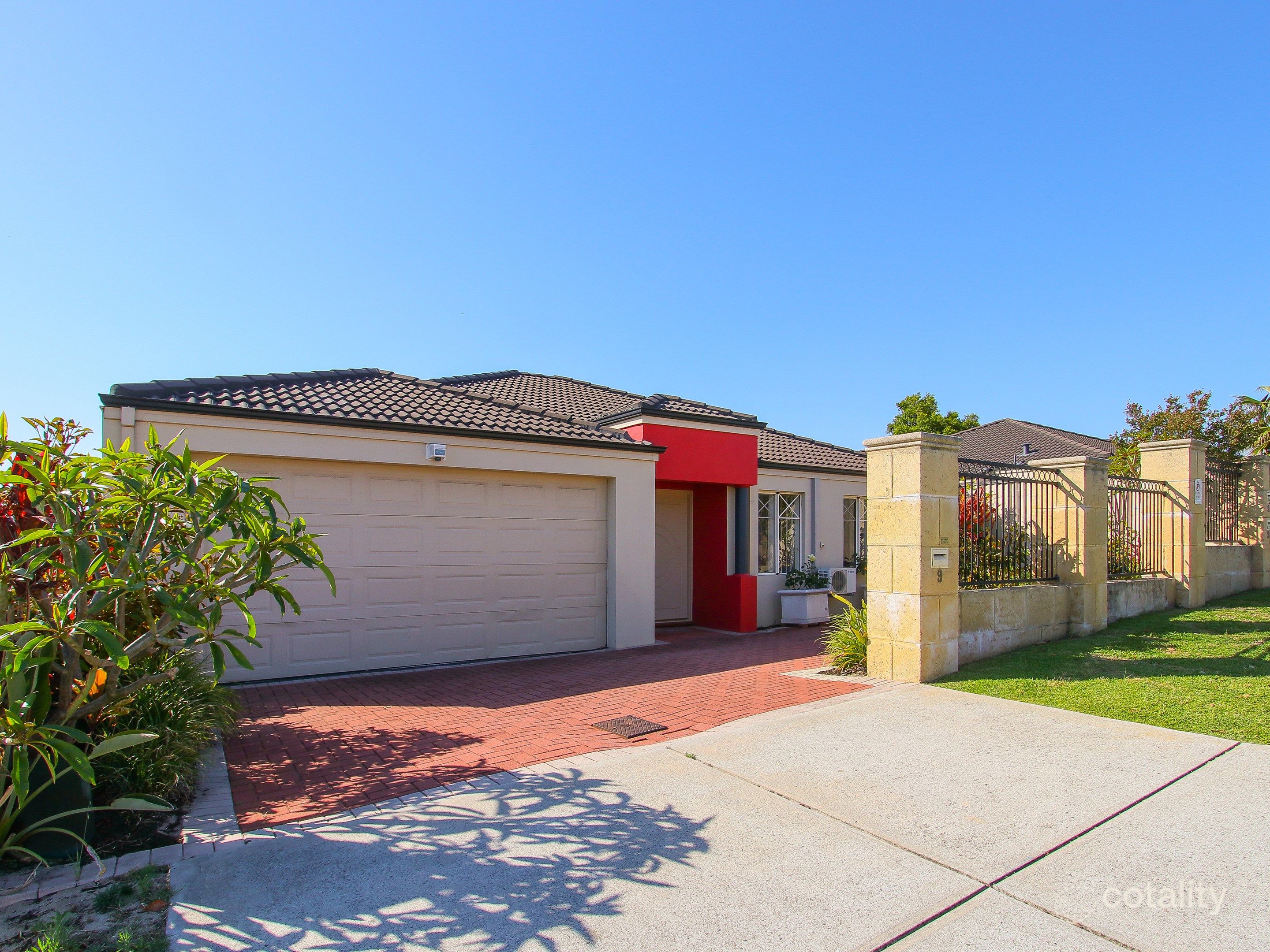 9 Duke St, Bentley, WA 6102