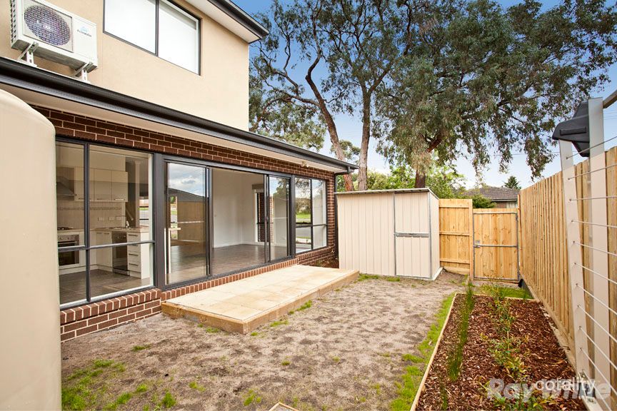 102 Burke Rd, Ferntree Gully, VIC 3156