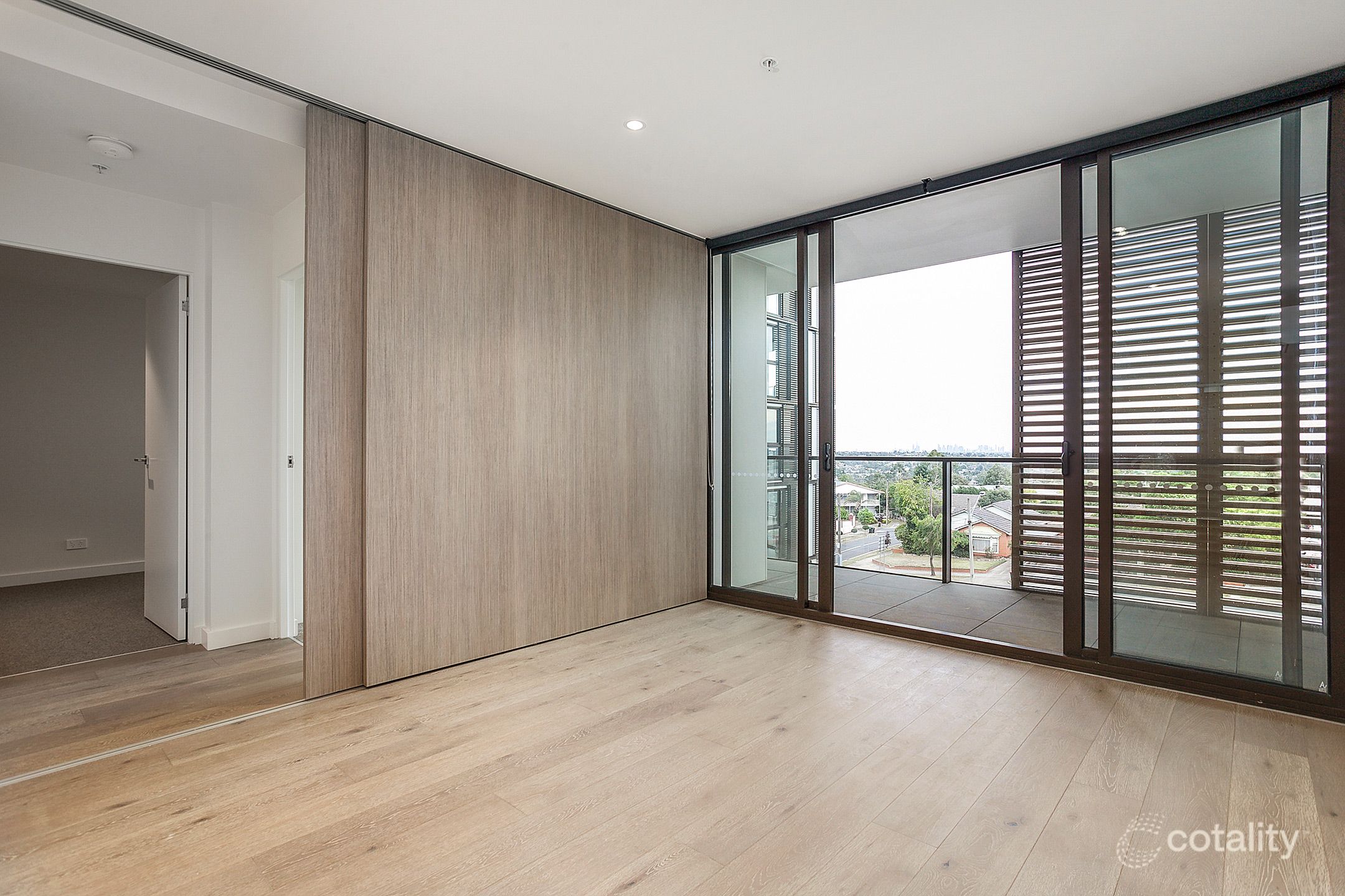 503/5 Elgar Ct, Doncaster, VIC 3108