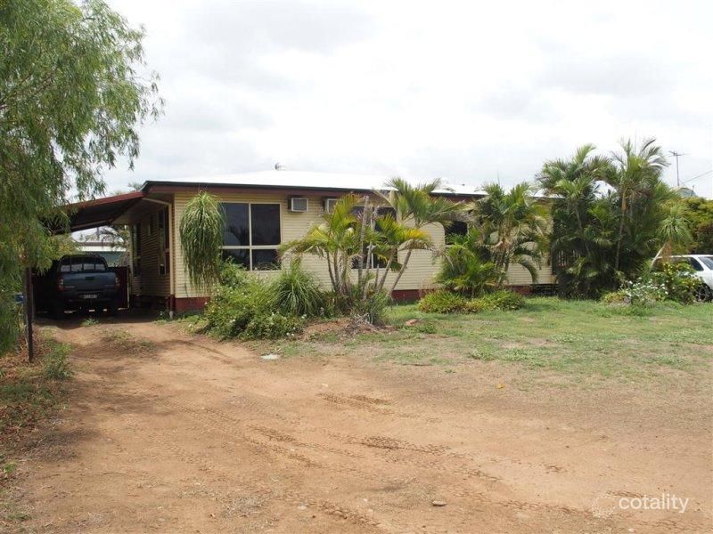 25 Rufus St, Blackwater, QLD 4717