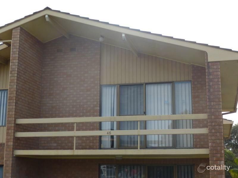 4/45 Hall St, Old Bar, NSW 2430