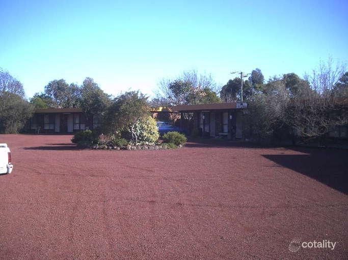 12-18 Neill St, Beaufort, VIC 3373