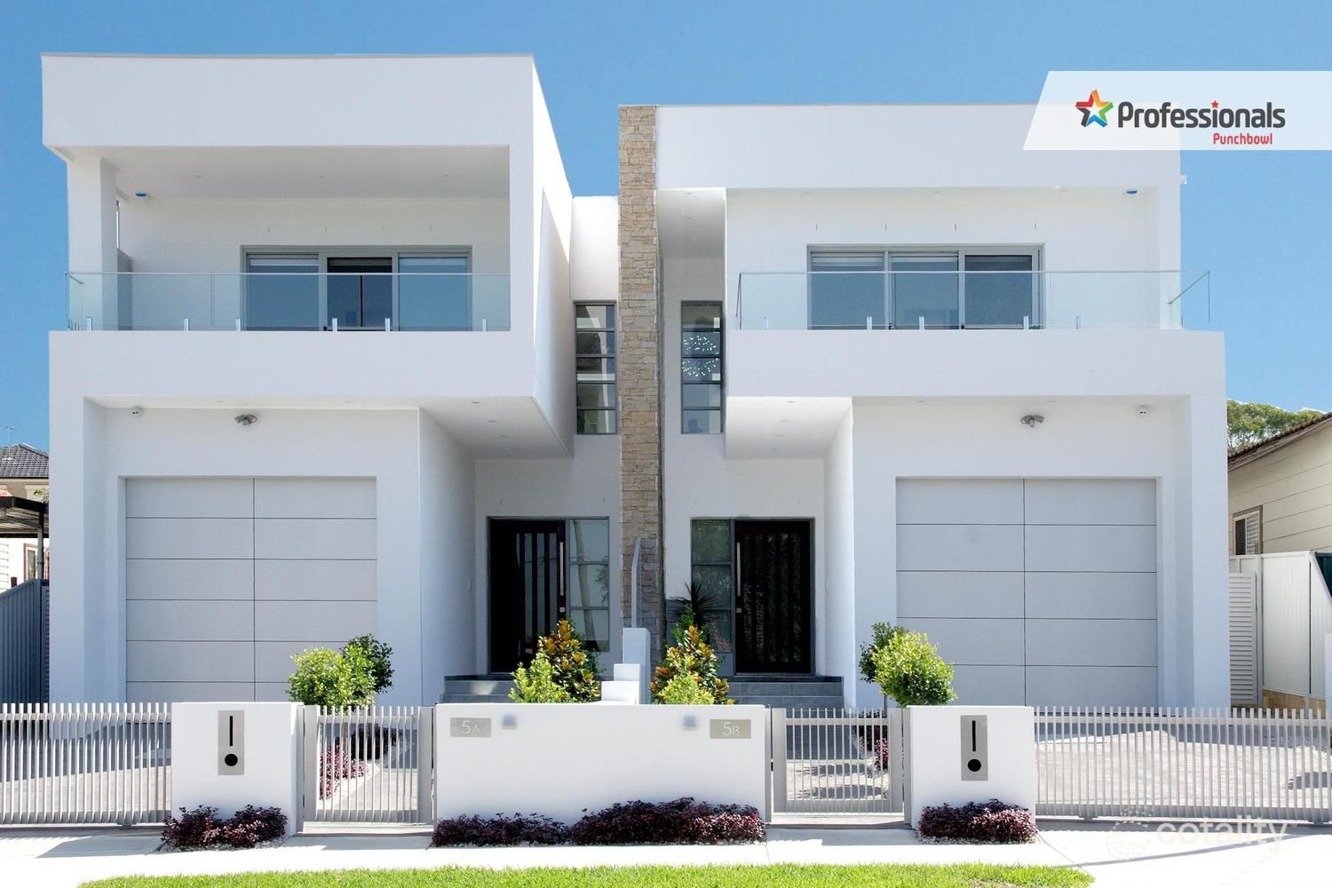 5a Charlescotte Ave, Punchbowl, NSW 2196