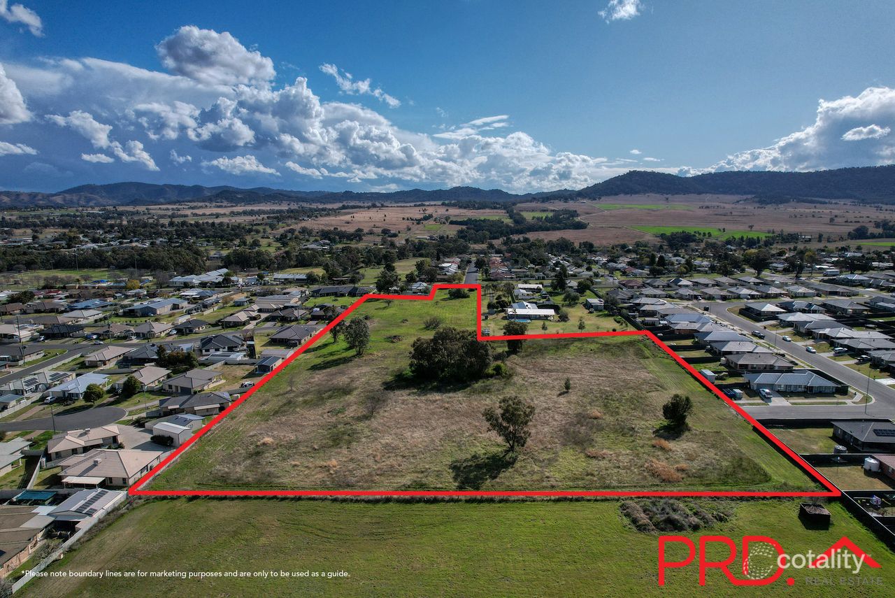 45-47 Denman Ave, Kootingal, NSW 2352