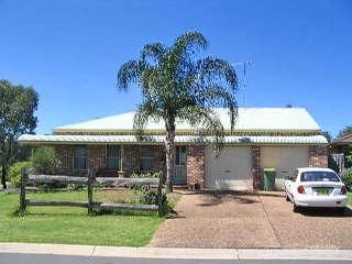 2 Alex Pl, Bligh Park, NSW 2756