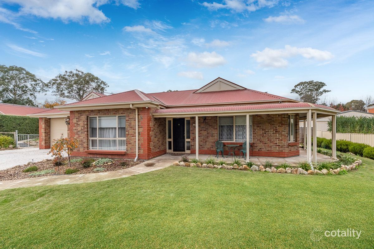15 Fairfield Rd, Mount Barker, SA 5251