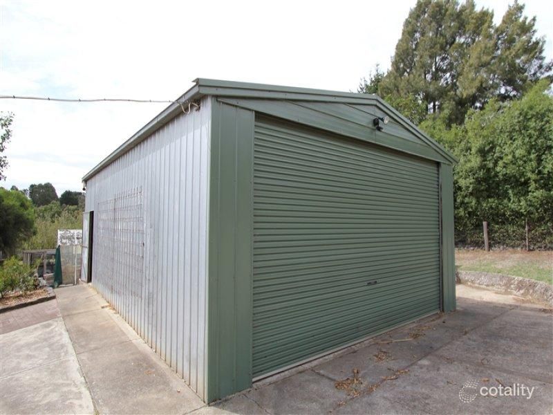 15 Jacksons Rd, Warrenheip, VIC 3352