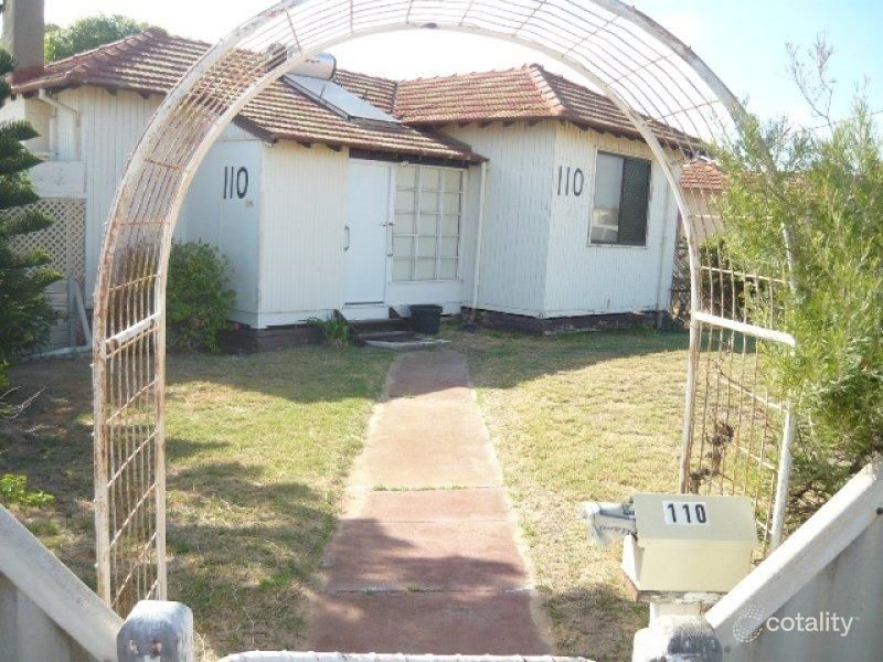 110 Crowther St, Beachlands, WA 6530