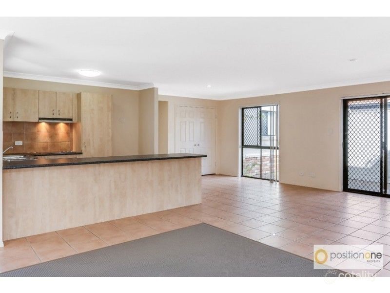 4e Charlotte St, Carina, QLD 4152