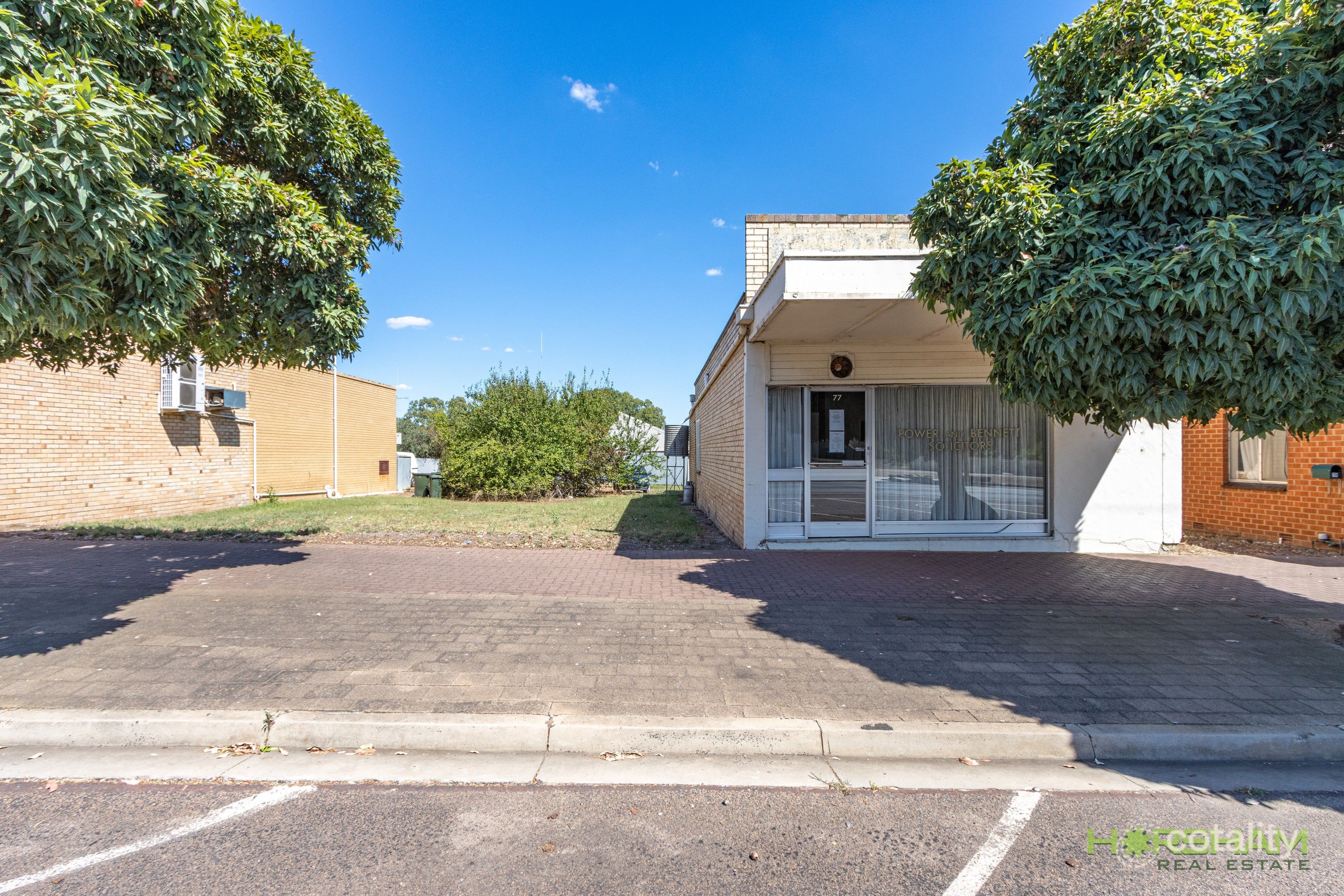 77 Elizabeth St, Edenhope, VIC 3318
