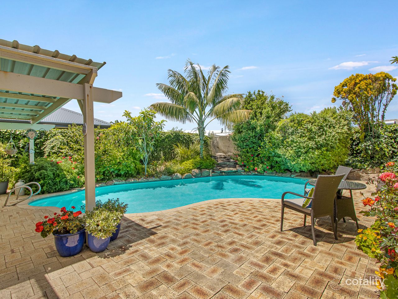 15 Ocean Pl, Waikiki, WA 6169