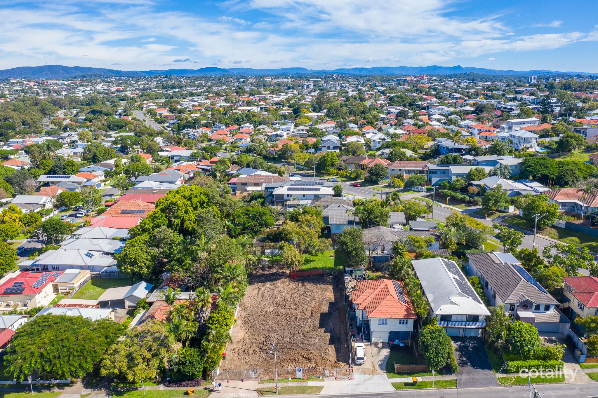 232 Shaw Rd, Wavell Heights, QLD 4012