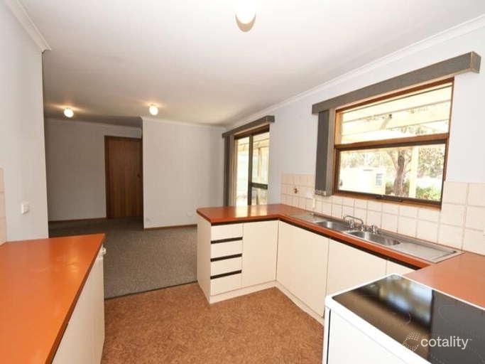 87 Delta Cres, Aberfoyle Park, SA 5159