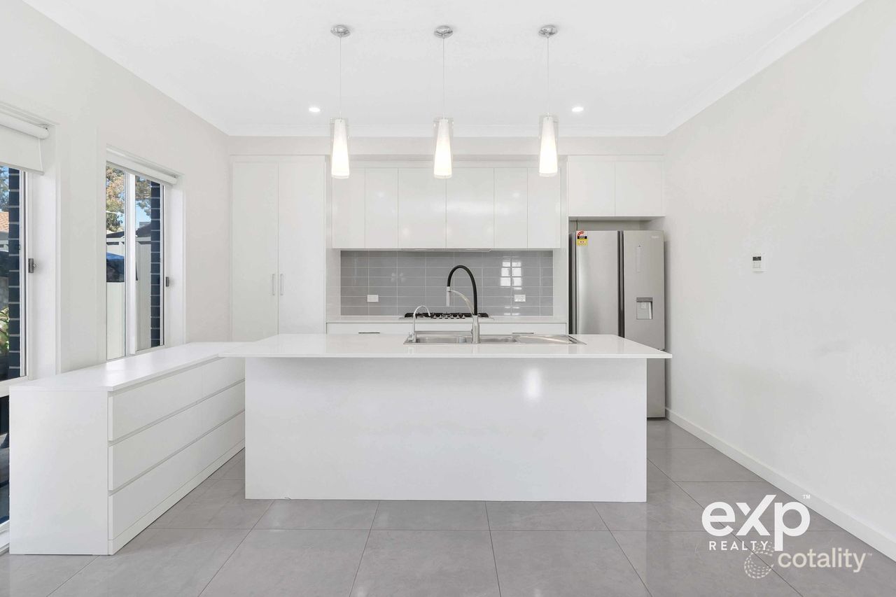 1 Constantine Ct, Salisbury Plain, SA 5109