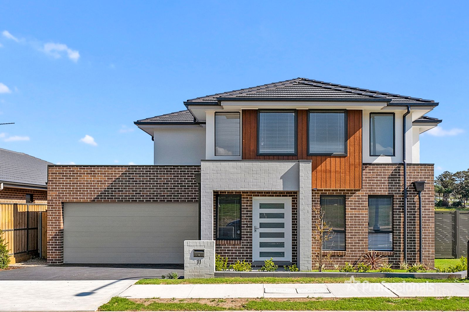 11 Brahman Rd, Box Hill, NSW 2765