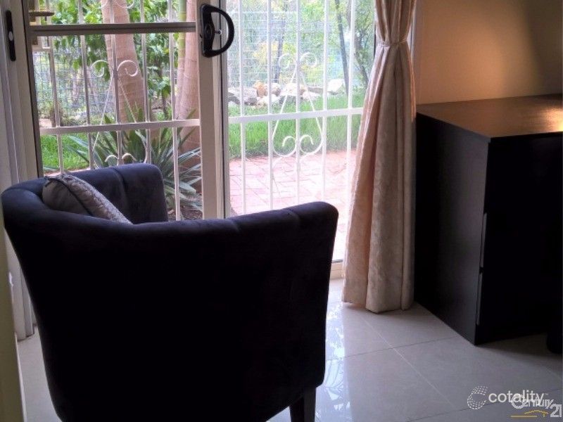 3b Poinciana Cl, Mount Colah, NSW 2079
