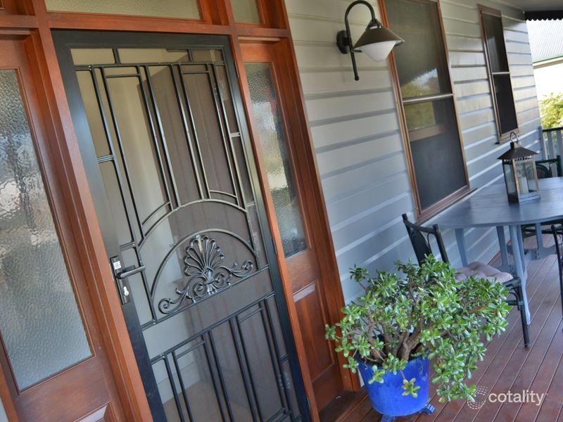 45 Locke St, Warwick, QLD 4370