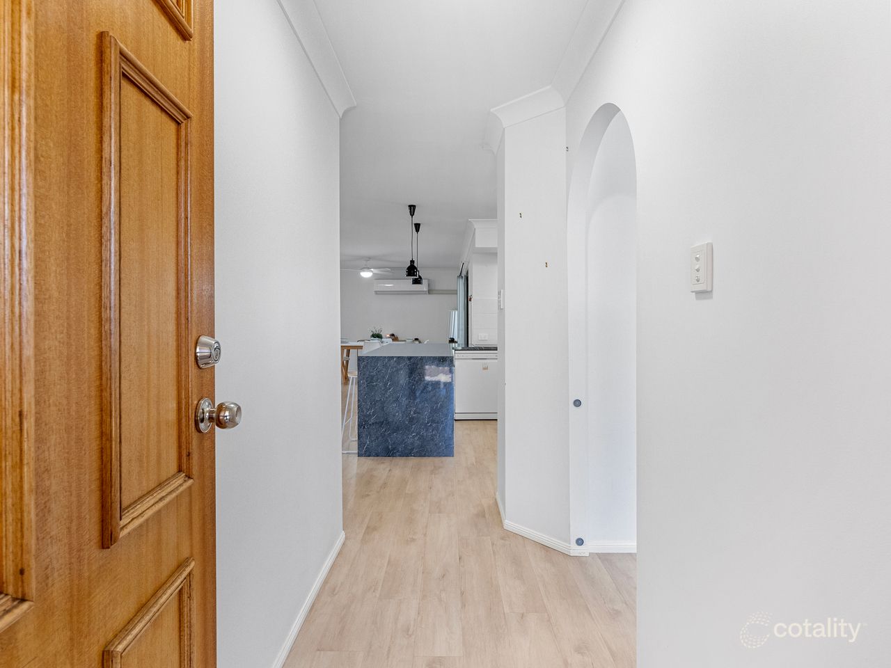 5a Holz St, Victoria Point, QLD 4165