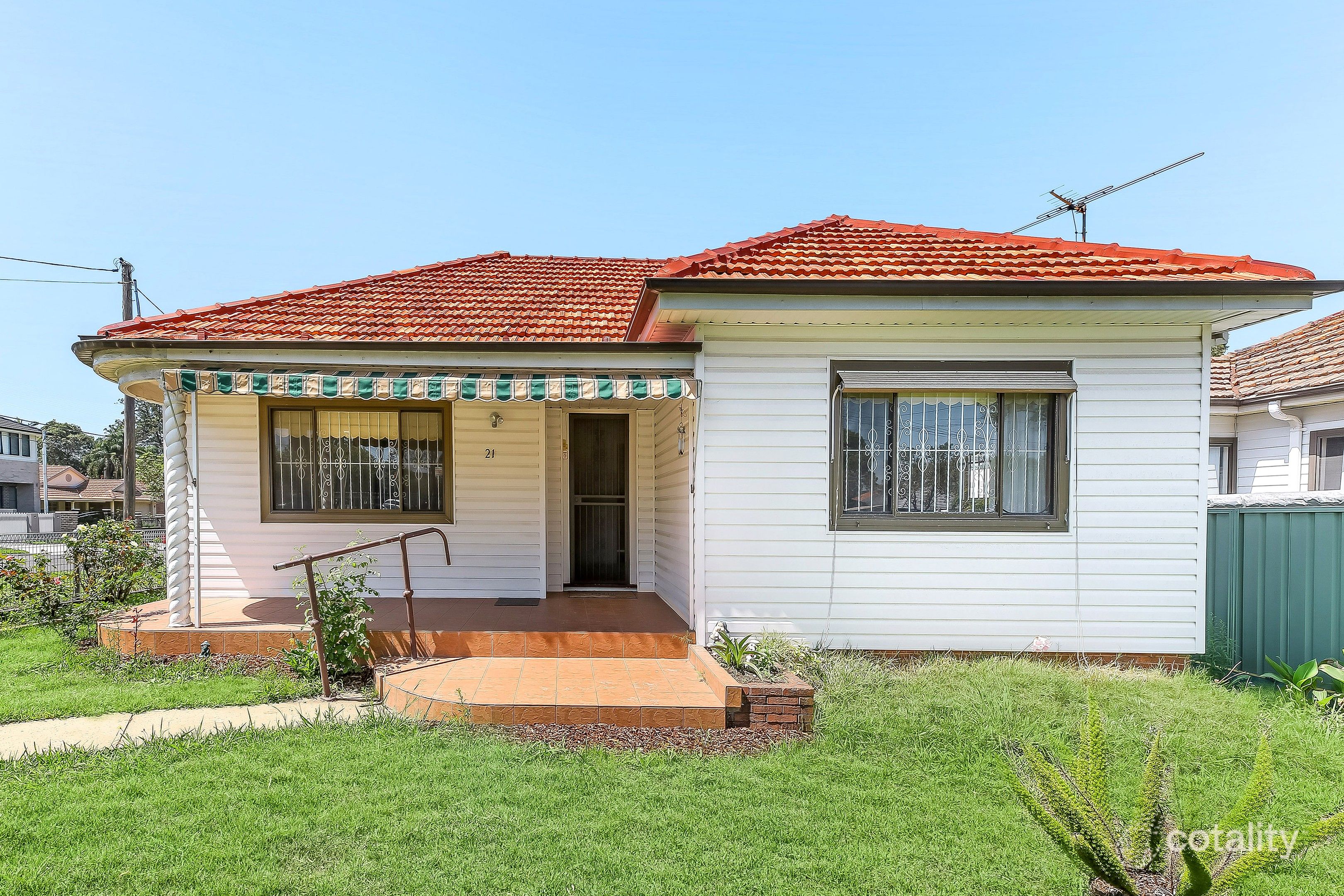 21 Palomar Pde, Yagoona, NSW 2199