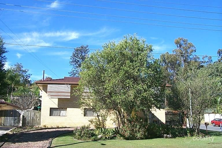 34 Tarnook Dr, Ferny Hills, QLD 4055
