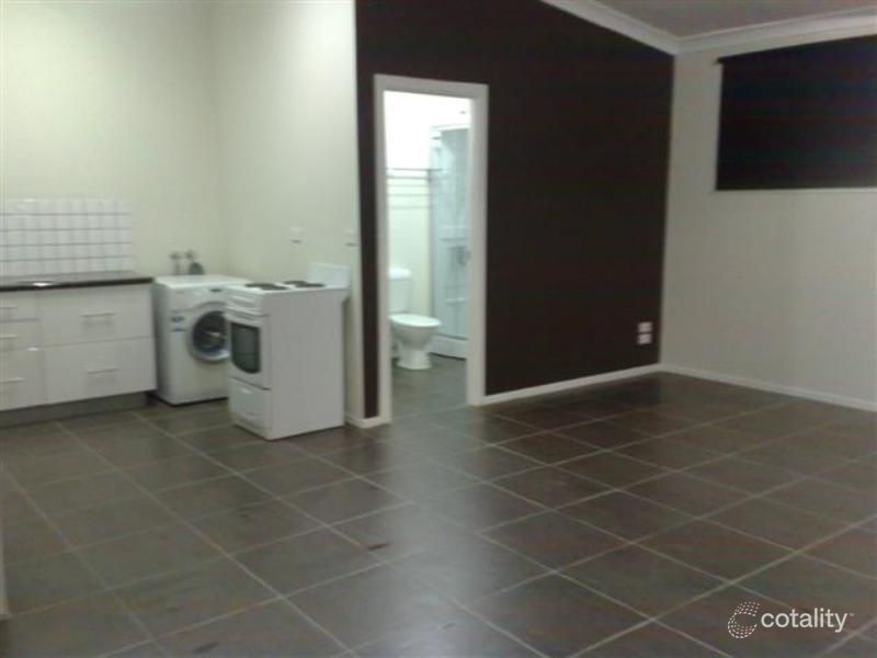 6 Rosalind Ct, Regency Downs, QLD 4341