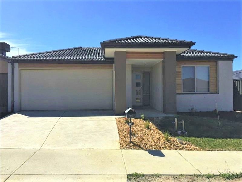 20 Pointer Dr, Pakenham, VIC 3810