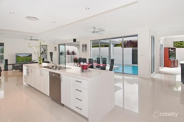 14 Regatta Cct, Noosaville, QLD 4566
