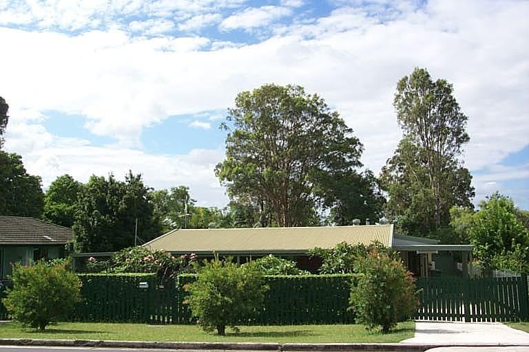 10 Cameo St, Loganlea, QLD 4131