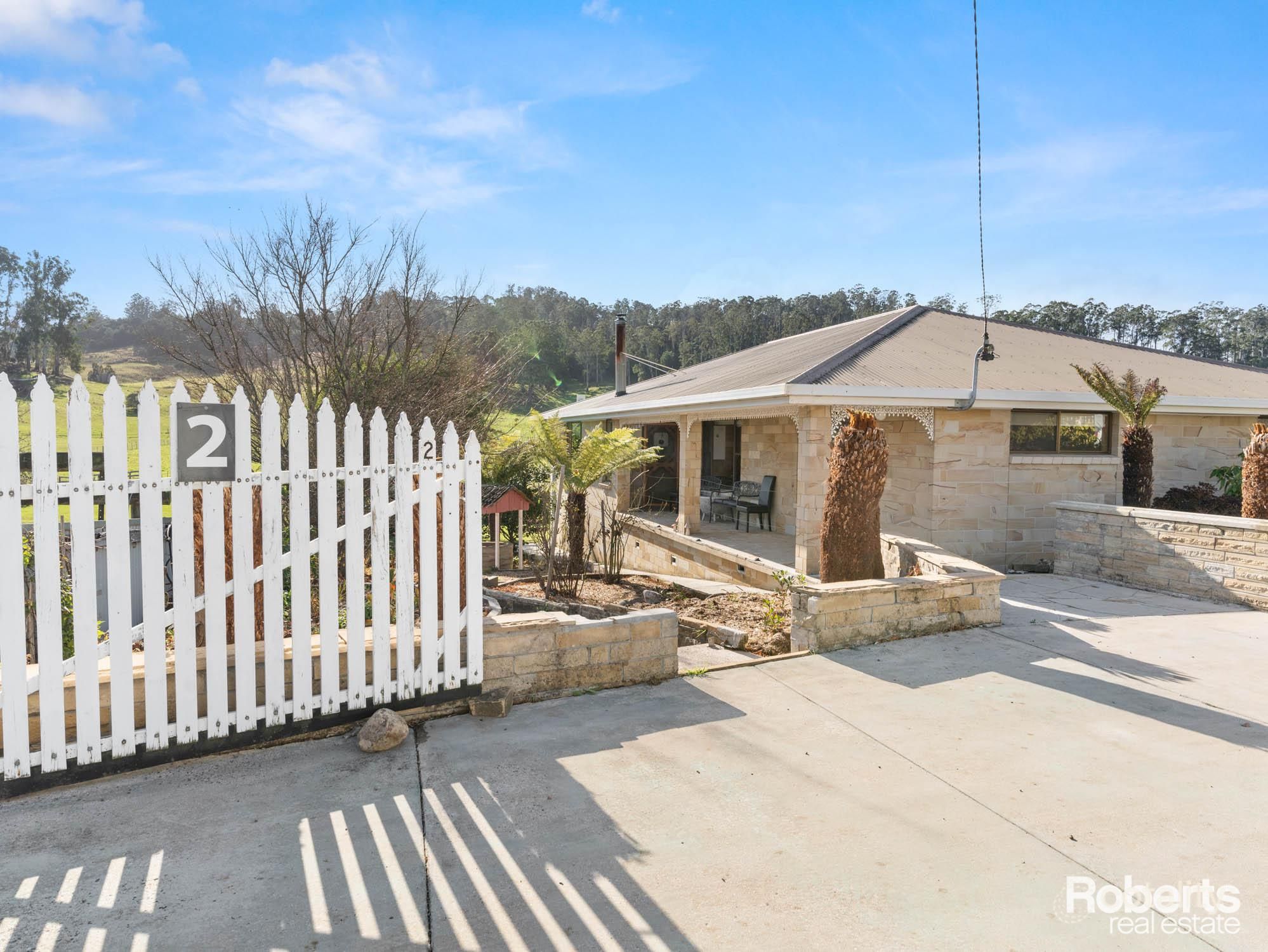 2 Hall St, Mole Creek, TAS 7304
