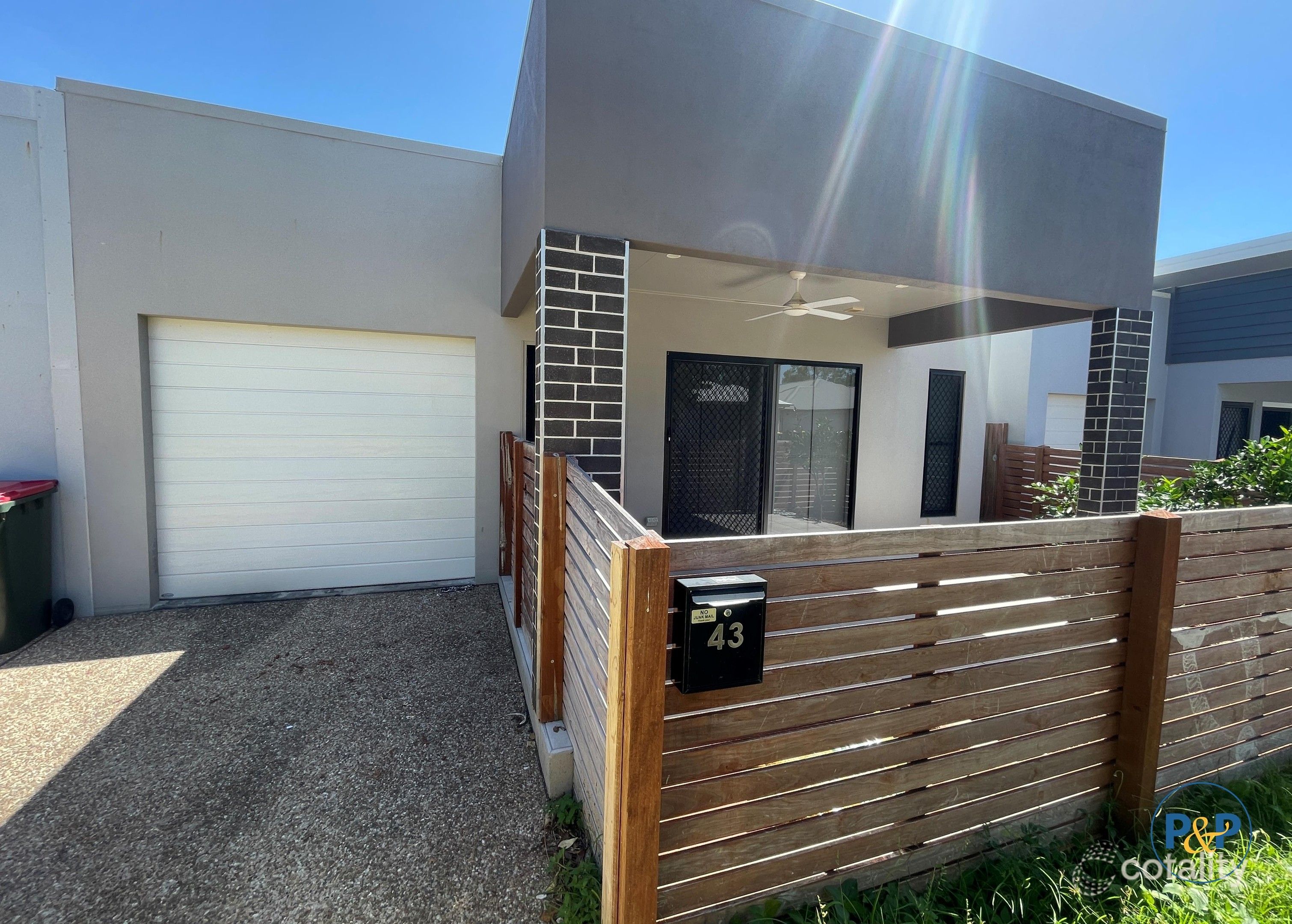 43 Lawrie Ave, Oonoonba, QLD 4811