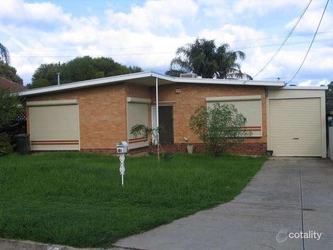 13 Kincraig Cres, Modbury, SA 5092