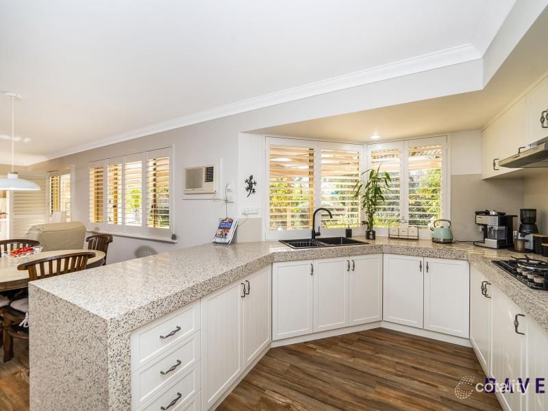 4/10 Parnell Ave, Marmion, WA 6020