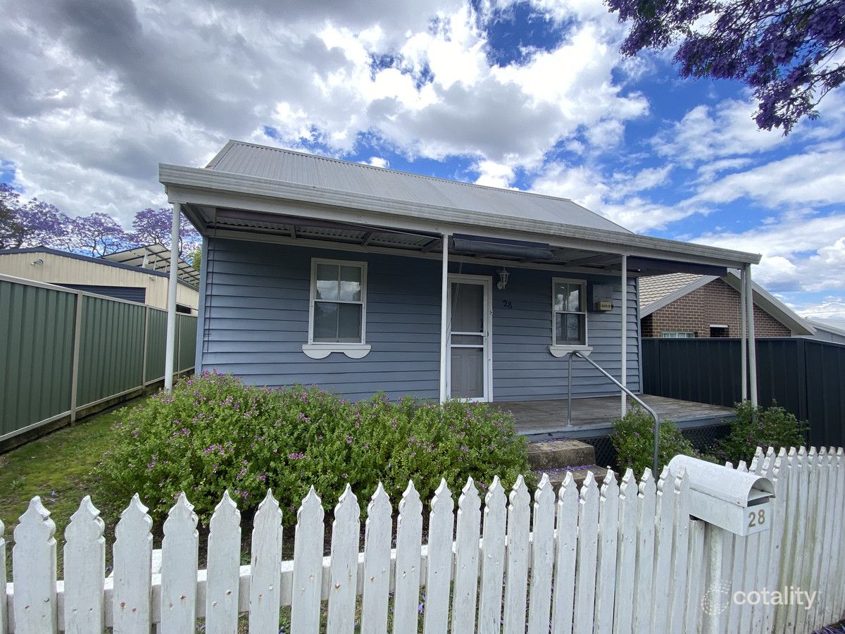 28 Harris St, Cessnock, NSW 2325