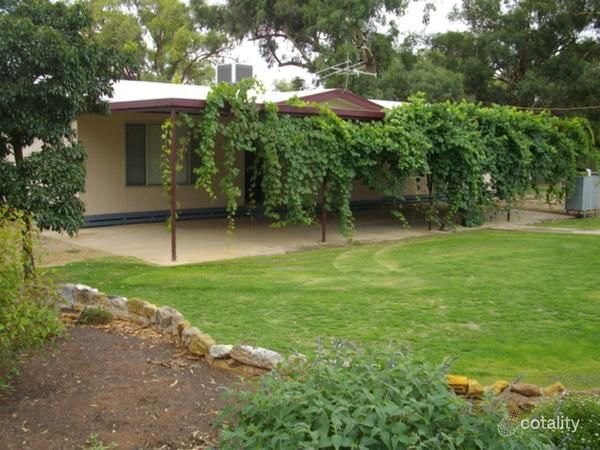 8 Garden St, Laura, SA 5480