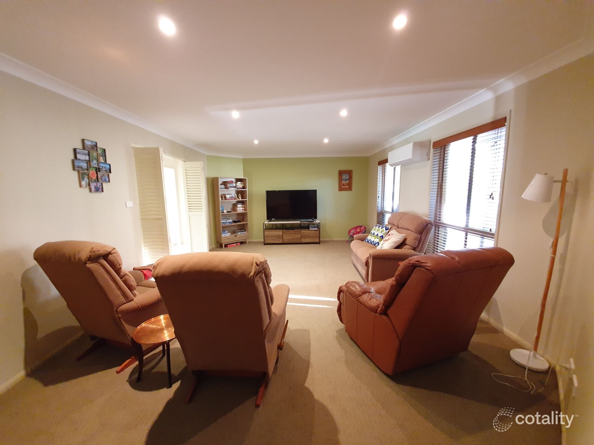 12 Tern Cl, Scotts Head, NSW 2447