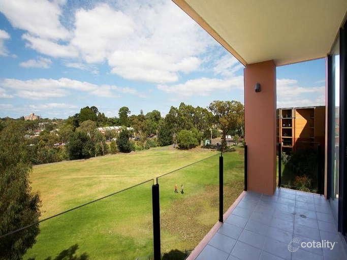 43/8 Wallen Rd, Hawthorn, VIC 3122