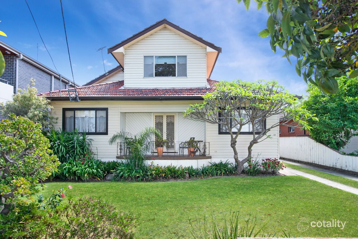 106 Maiden St, Greenacre, NSW 2190