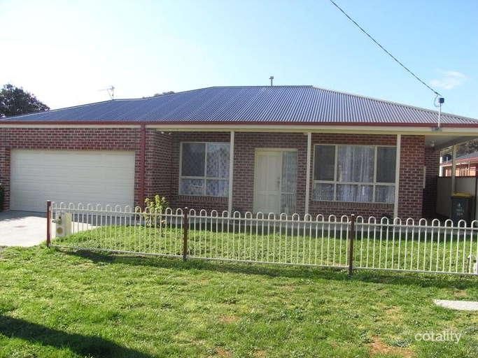 1/314 Herriott St, Buninyong, VIC 3357