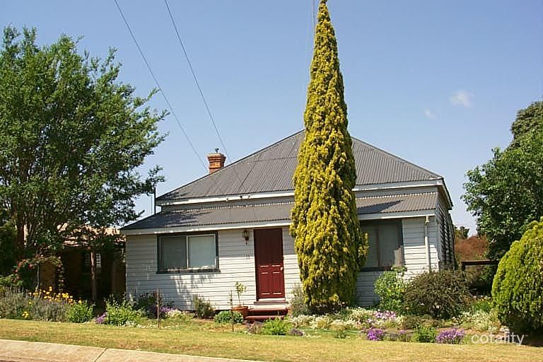 11 Bruntnell St, Kearneys Spring, QLD 4350