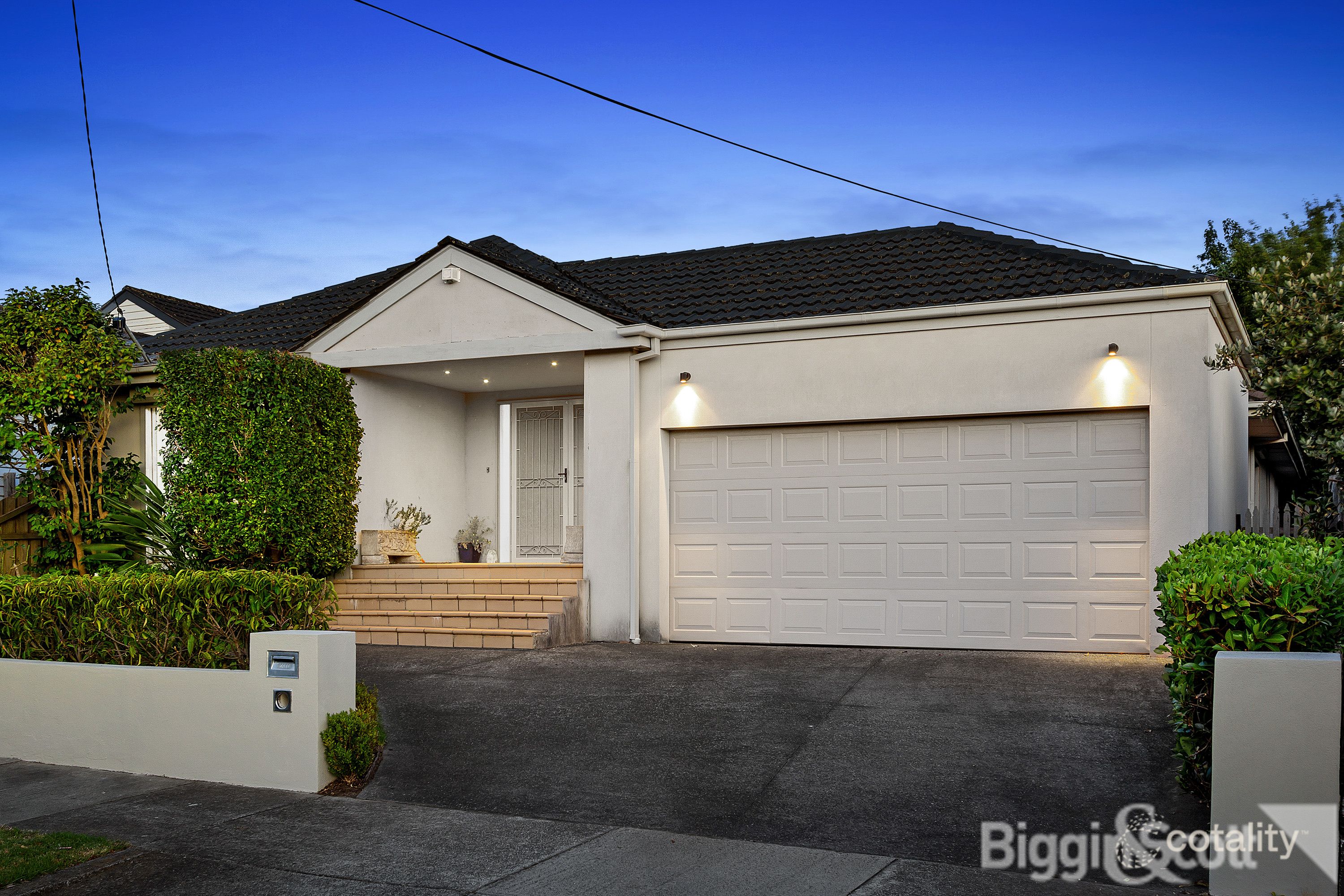 17 Linda Ave, Box Hill North, VIC 3129