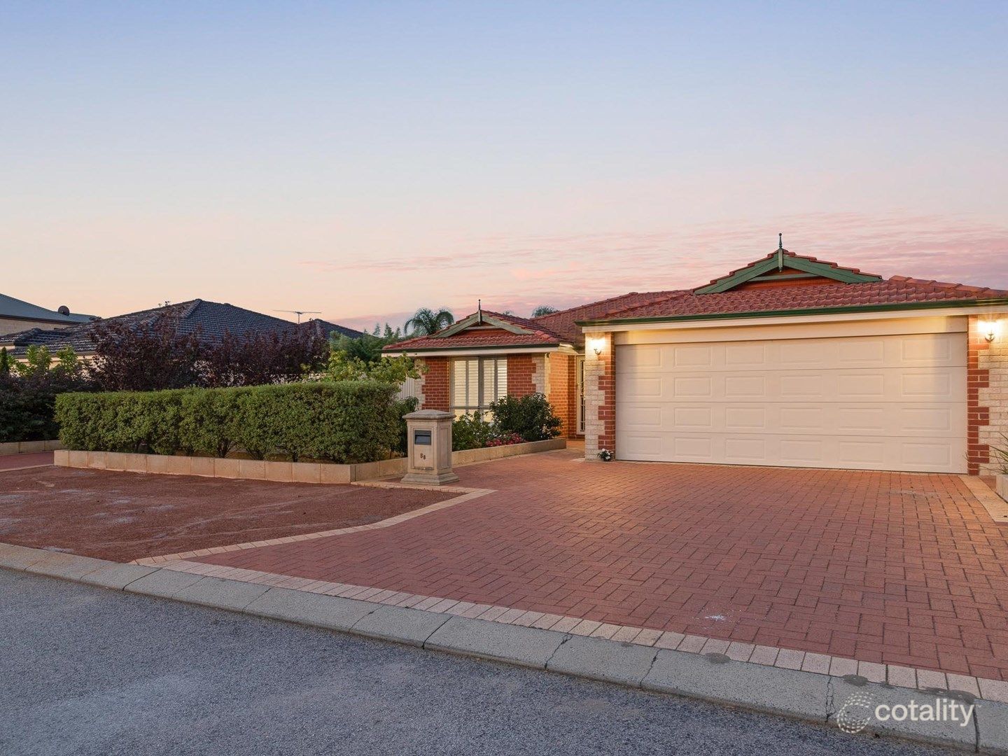 58 Carnegie Pde, Success, WA 6164