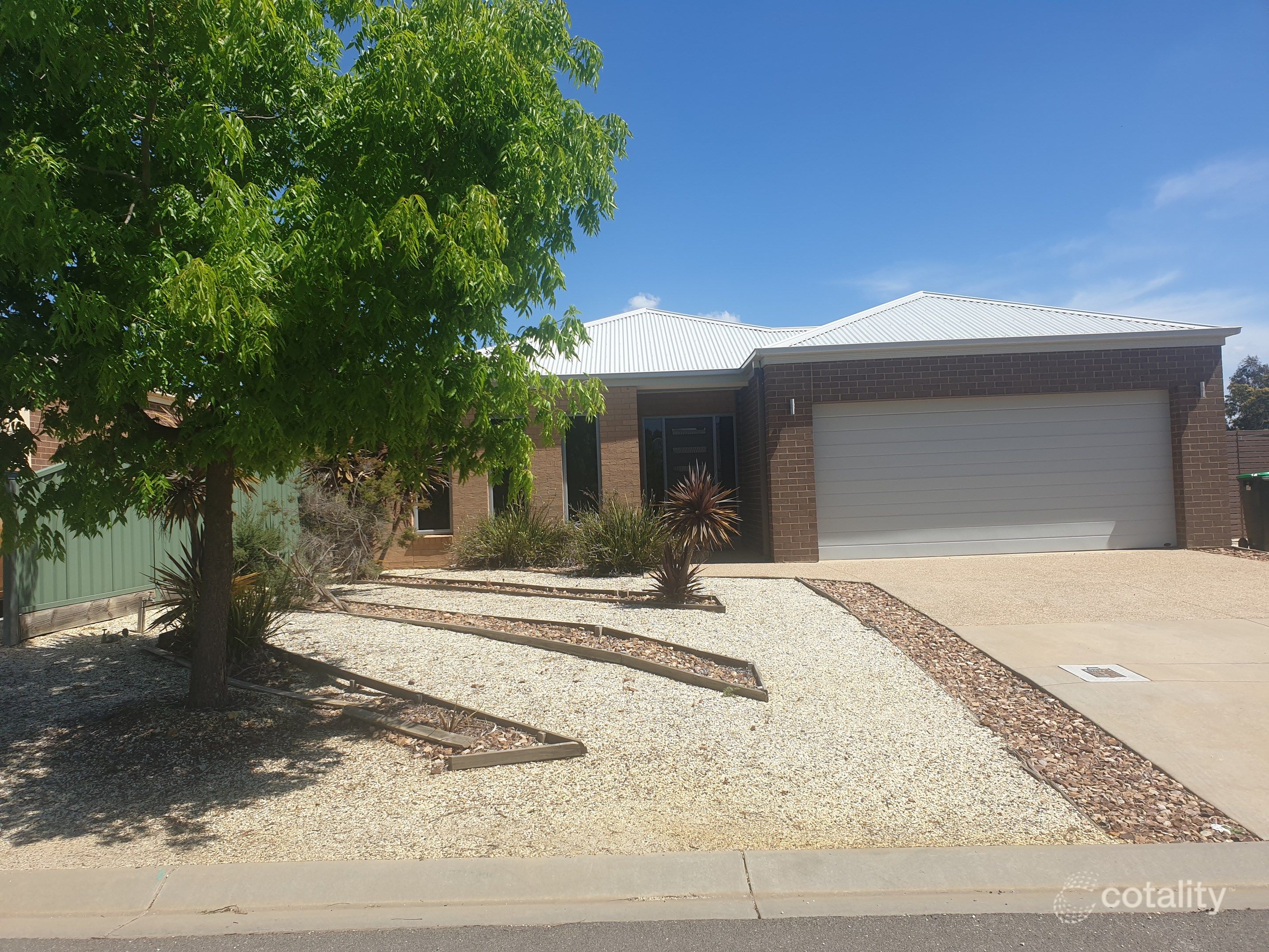 4 Saville Ct, North Bendigo, VIC 3550
