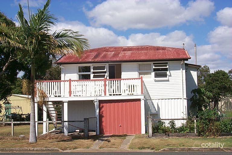 71 Burrum St, Burrum Heads, QLD 4659