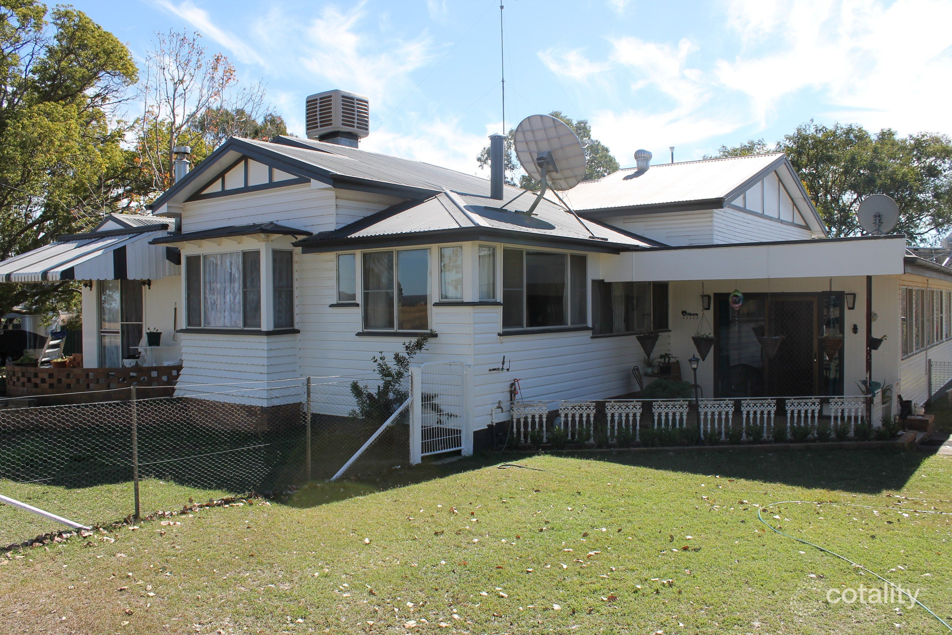 22 Crothers Rd, Massie, QLD 4370