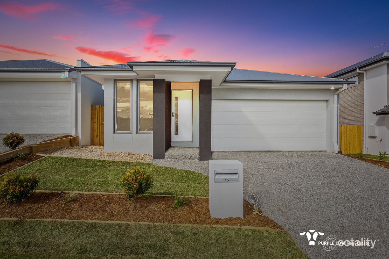 15 Cairo Way, Spring Mountain, QLD 4300